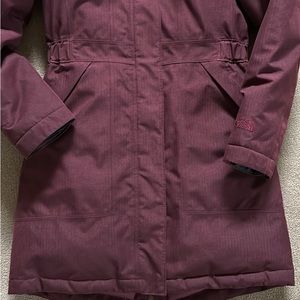 The North Face Women’s Arctic Parka - Crimson